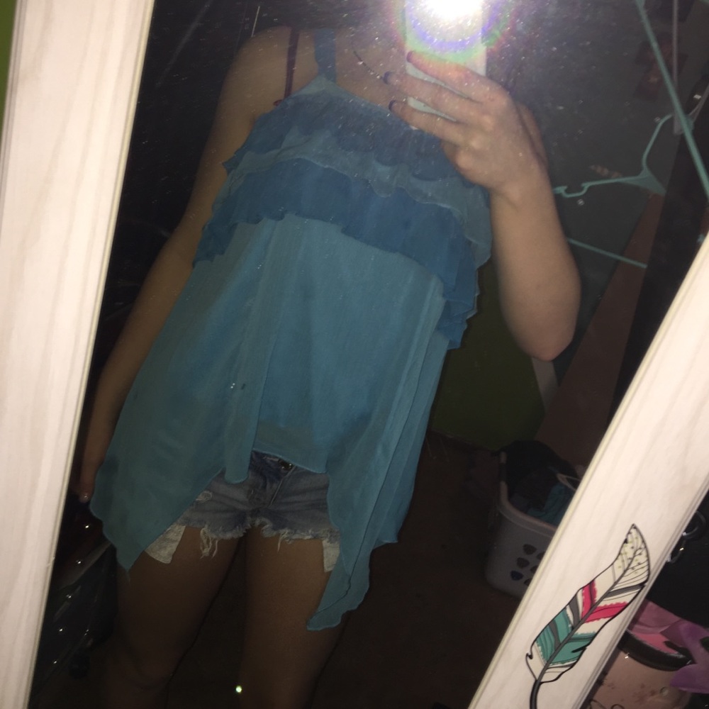 Loose blue tank!